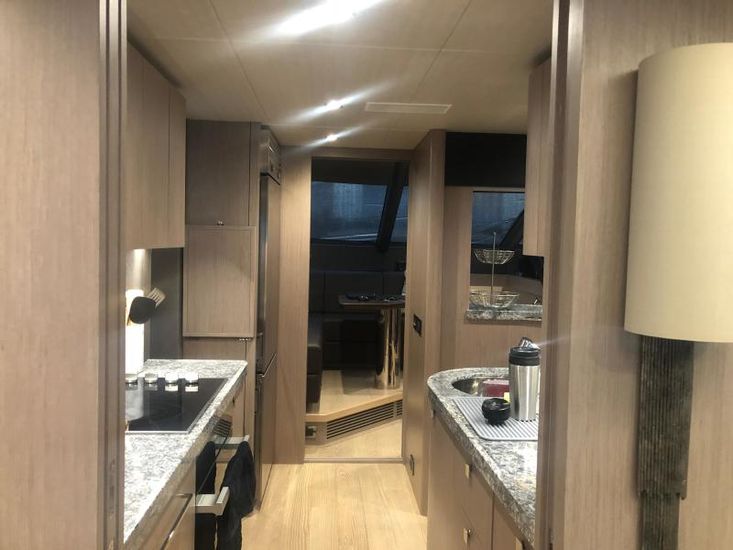 2019 Sunseeker Yacht - Image 28