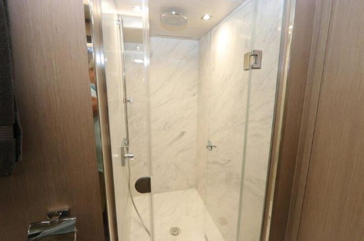 2019 Sunseeker Yacht - Image 11