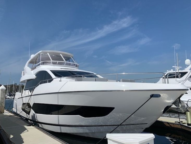 2018 Sunseeker Yacht