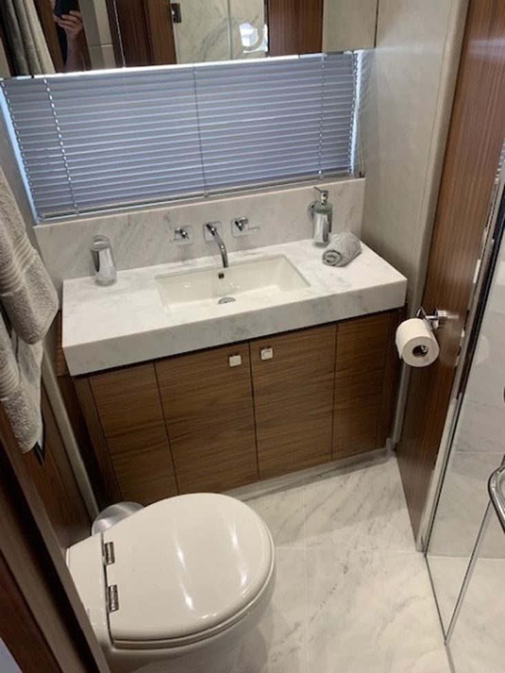 2018 Sunseeker Yacht - Image 19