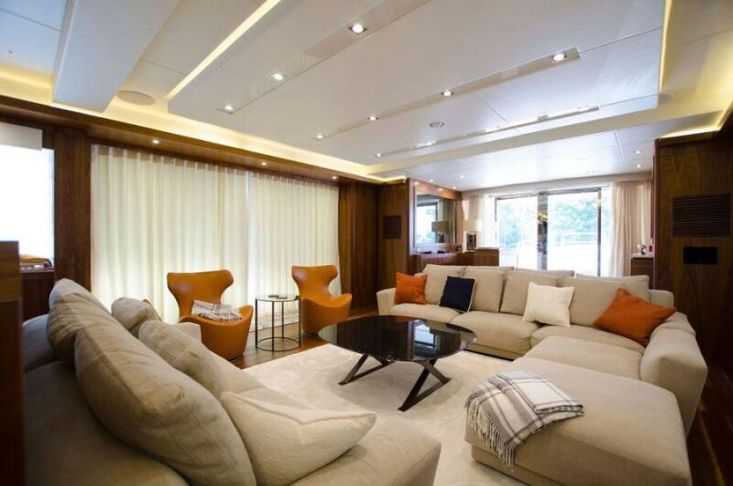 2015 Sunseeker Sport Yacht - Image 8