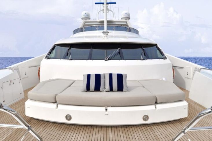 2012 Sunseeker 40 Metre Yacht - Image 10